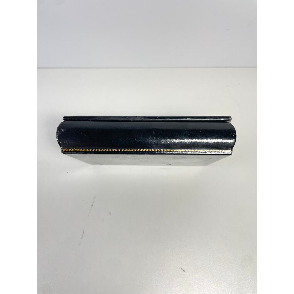 Decorative Black and Red Lacquer Box - Picture 8 of 13